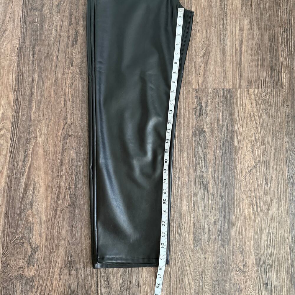 Abercrombie & Fitch Ankle Straight High Rise Vegan Leather Pants in Black 6/28 - Picture 13 of 15